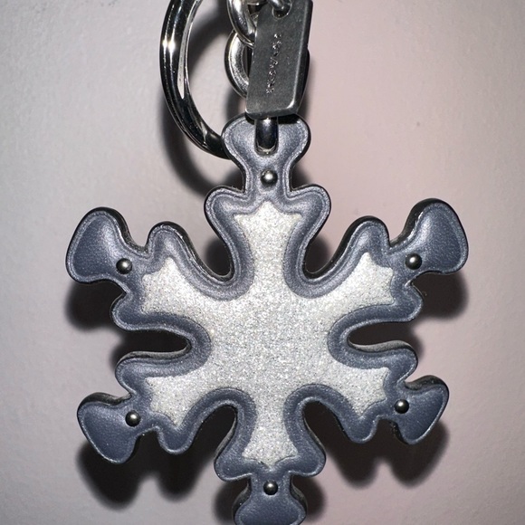 Coach Glitter Snowflake Bag Charm Keychain - Picture 2 of 3